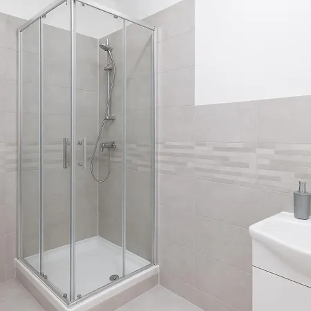 Iris Πανσιόν Κάλιαρι