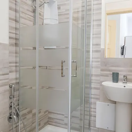 בית הארחה Iris